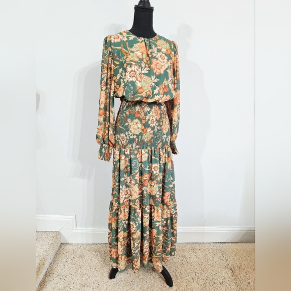 Bohme Raya Green Floral Bell Sleeve Maxi Dress - Small - Picture 4 of 8